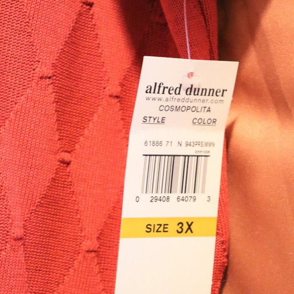NEW! Alfred Dunner Blouse 50% off - Plus Size - Picture 3 of 3